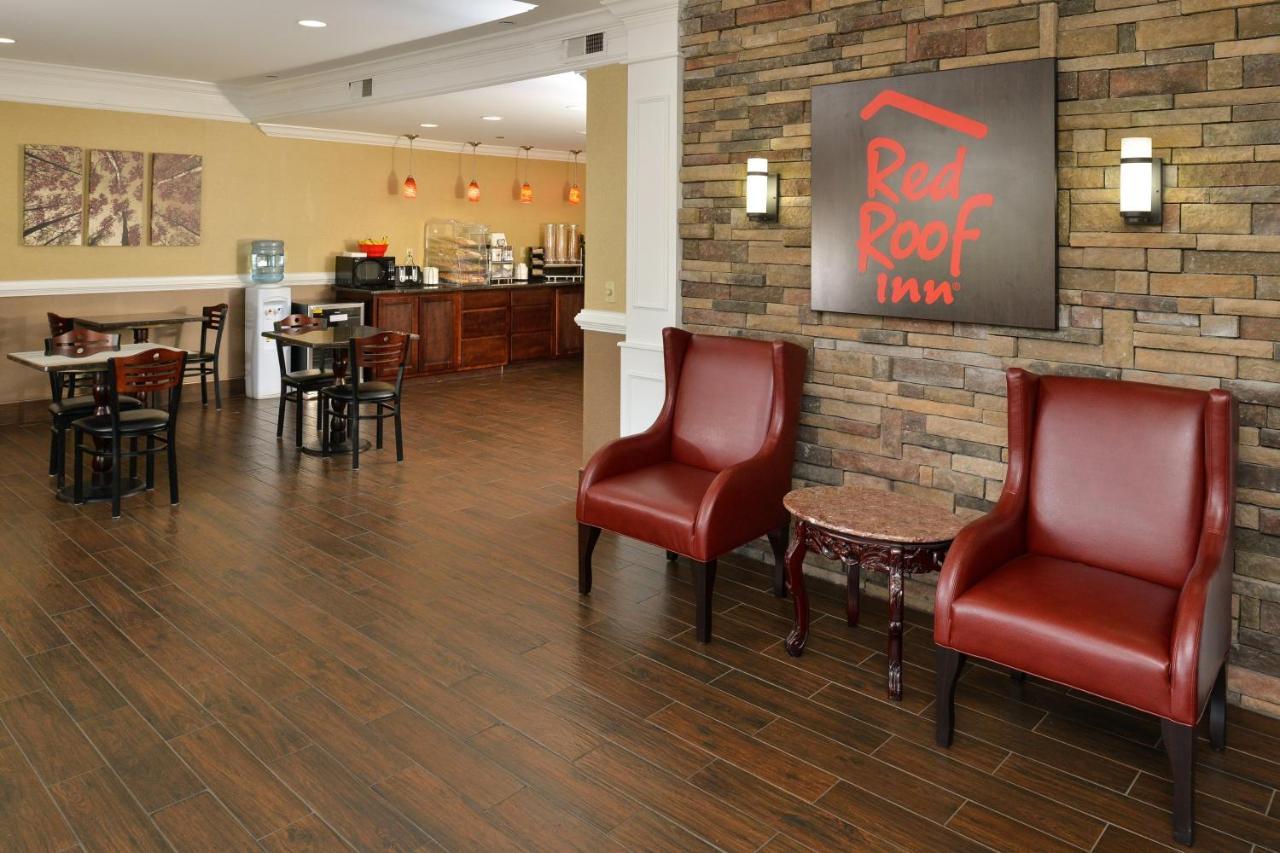 Red Roof Inn Dalton Exterior foto